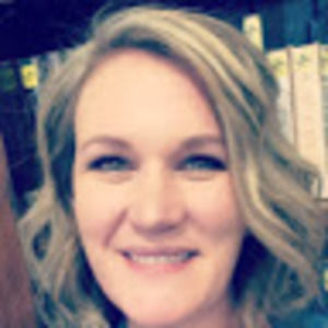 Meet your Posher, Holly